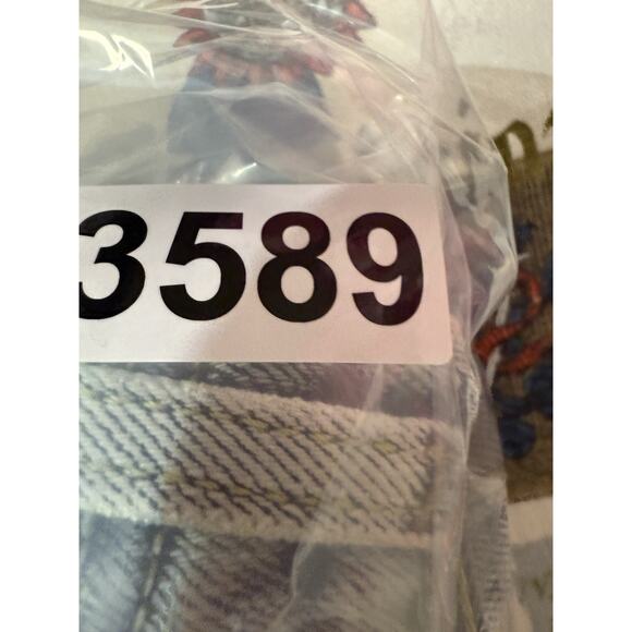 VTG Levi's 518 Jeans Womens 7M Juniors Faded Wash Bleached Look Superlow Bootcut - Picture 14 of 14